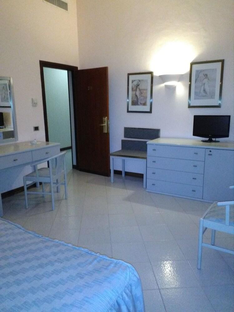 Hotel Grand Fagiano Palace 3*